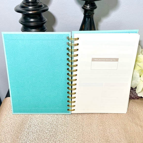 NWT Hardcover Gratitude Notebook/Journal - Picture 3 of 5